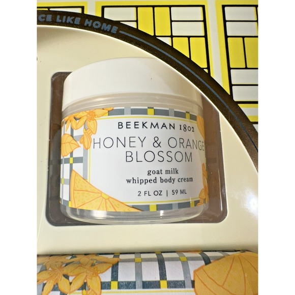 BEEKMAN 1802 "HONEY AND ORANGE BLOSSOM" 3pc Bodycare Gift Set - New Boxed - Picture 2 of 10